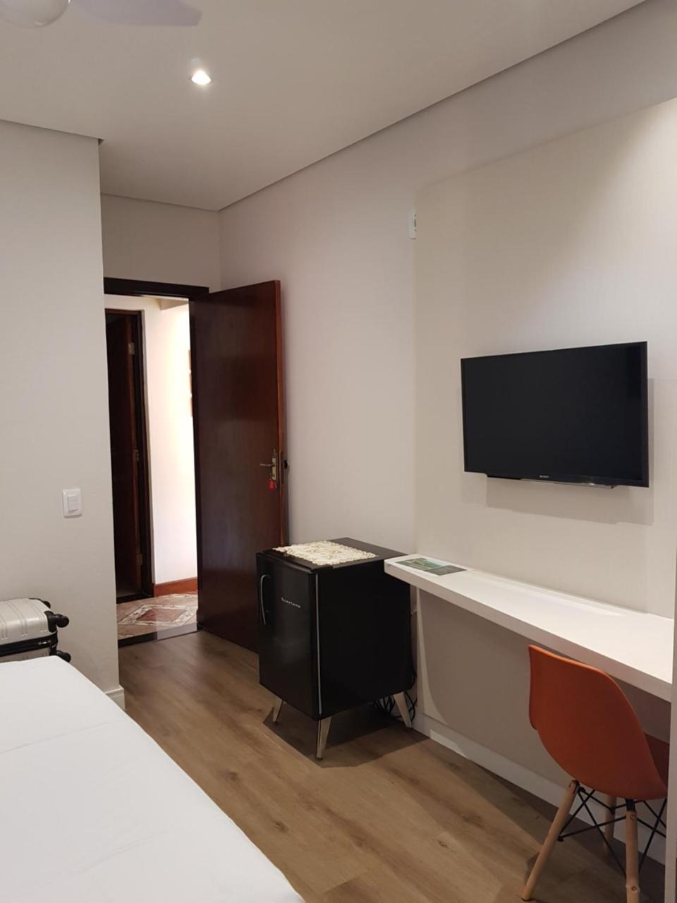 Hotel Do Parque - Кунья Экстерьер фото